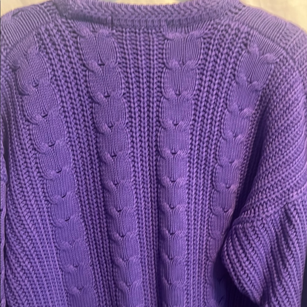 π Joan Harper Chunky Knit Sweater - Picture 4 of 5
